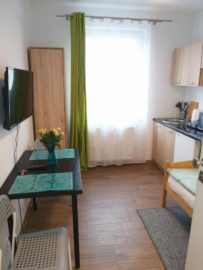 Pokoje - Studio Gliwice I Przy Onkologii Esterno foto