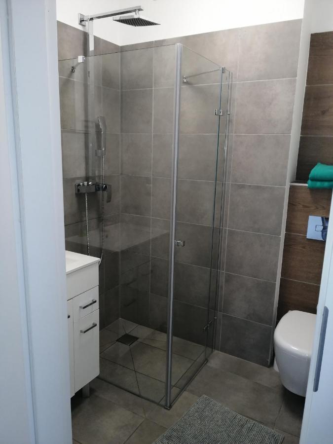 Pokoje - Studio Gliwice I Przy Onkologii Esterno foto